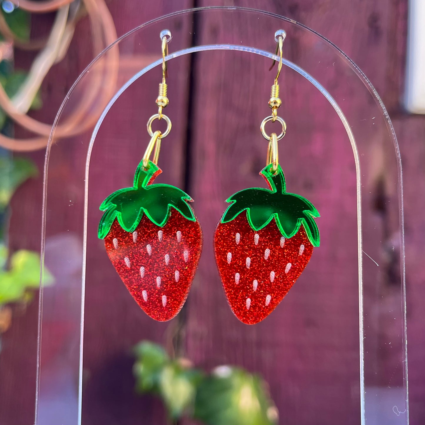 Strawbebby Earrings