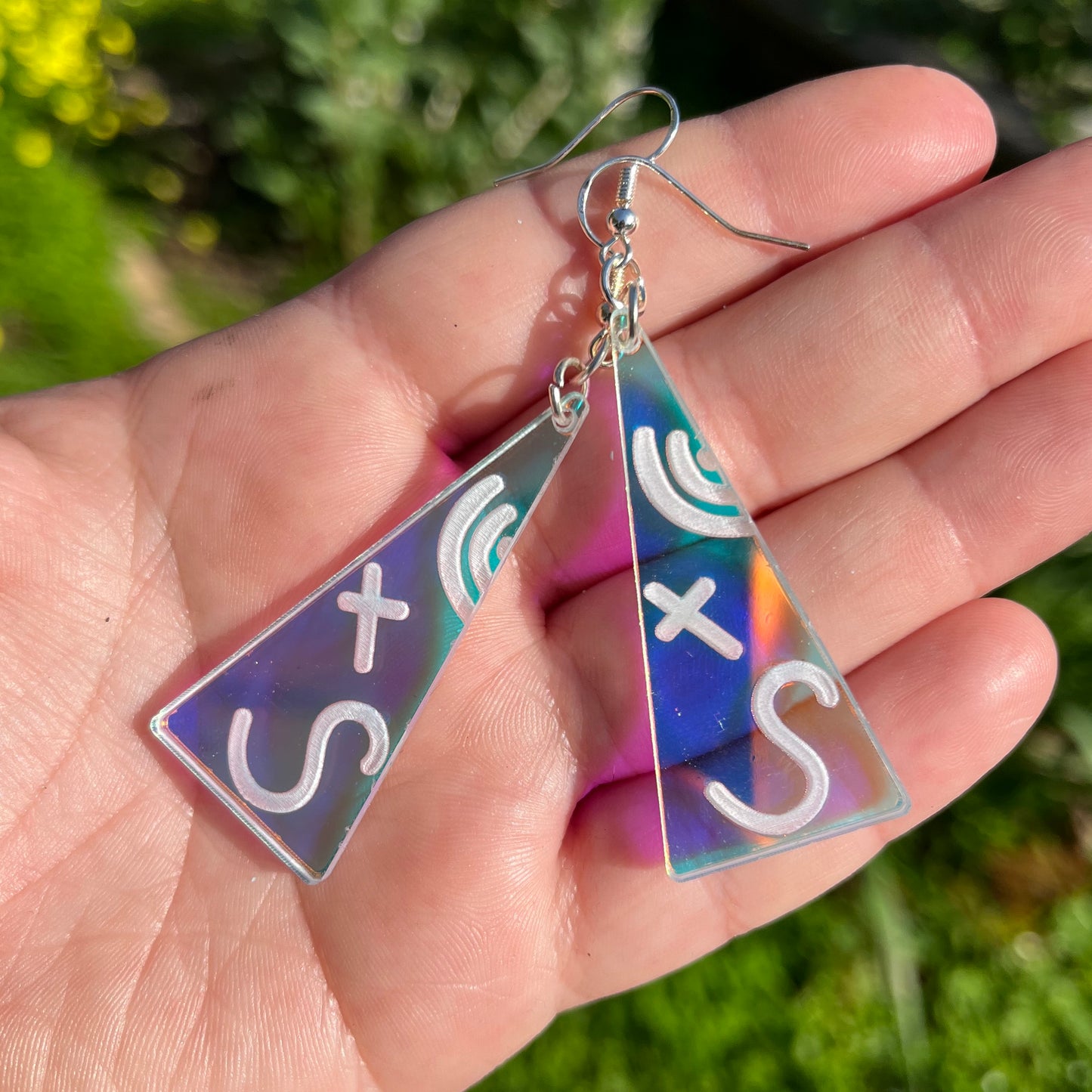 90's Iridescent Triangle Earrings